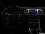  Centered wide dash shot photo