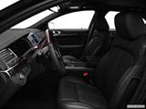  Front seats from Drivers Side photo