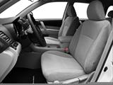  Front seats from Drivers Side photo