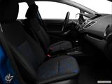  Passenger seat photo
