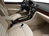  Zune and auxiliary jack photo