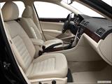  Passenger seat photo