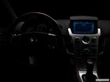  Centered wide dash shot photo