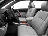  Front seats from Drivers Side photo