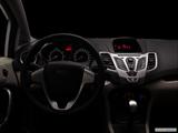  Centered wide dash shot photo