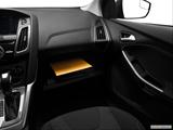  Glove box open photo