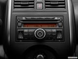  Stereo controls photo
