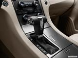  Gear shifter/center console photo