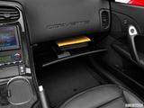 Glove box open photo