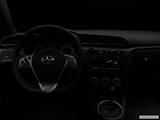  Centered wide dash shot photo