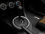  Gear shifter/center console photo