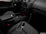  Zune and auxiliary jack photo