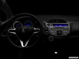  Centered wide dash shot photo
