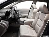  Front seats from Drivers Side photo
