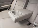  Rear center console with closed lid from driver's side looking down photo