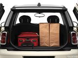  Trunk props photo