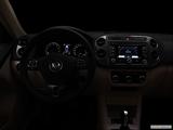  Centered wide dash shot photo