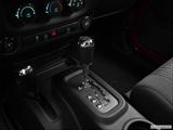  Gear shifter/center console photo
