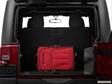  Trunk props photo
