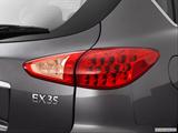  Passenger Side Taillight photo