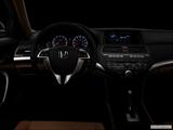  Centered wide dash shot photo