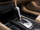  Gear shifter/center console photo