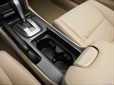  Cup holders photo