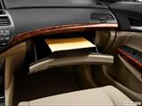  Glove box open photo