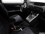  Zune and auxiliary jack photo