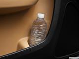  Cup holder prop (tertiary) photo