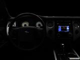  Centered wide dash shot photo