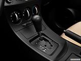  Gear shifter/center console photo