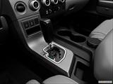  Gear shifter/center console photo