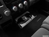 Cup holders photo