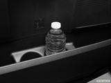 Cup holder prop (tertiary) photo