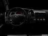  Centered wide dash shot photo
