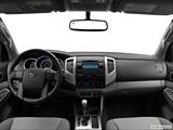  Dashboard, center console, gear shifter view photo