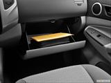  Glove box open photo