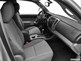  Passenger seat photo