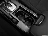  Cup holders photo