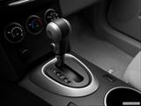  Gear shifter/center console photo