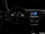  Centered wide dash shot photo