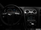  Centered wide dash shot photo
