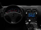  Centered wide dash shot photo