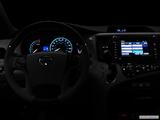  Centered wide dash shot photo