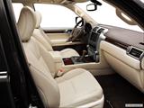  Passenger seat photo
