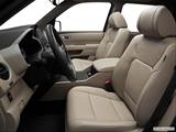  Front seats from Drivers Side photo