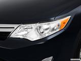  Drivers Side Headlight photo