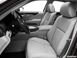  Front seats from Drivers Side photo
