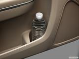  Cup holder prop (tertiary) photo